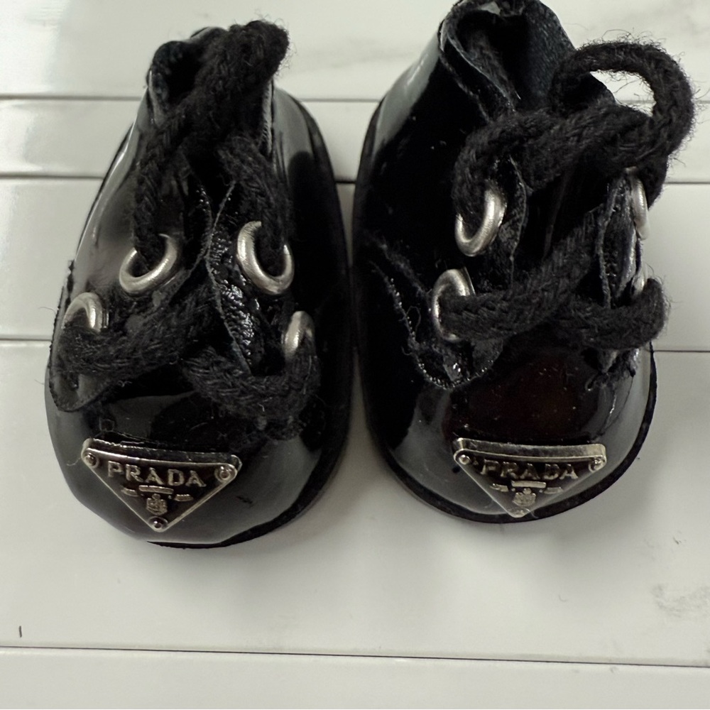 Glossy Black mini 15/17 cm doll Labubu Shoes with Silver Details